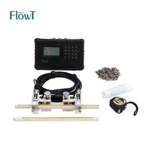 Portable ultrasonic flowmeter performance characteristics